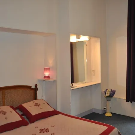 Hotel Du Centre 2*